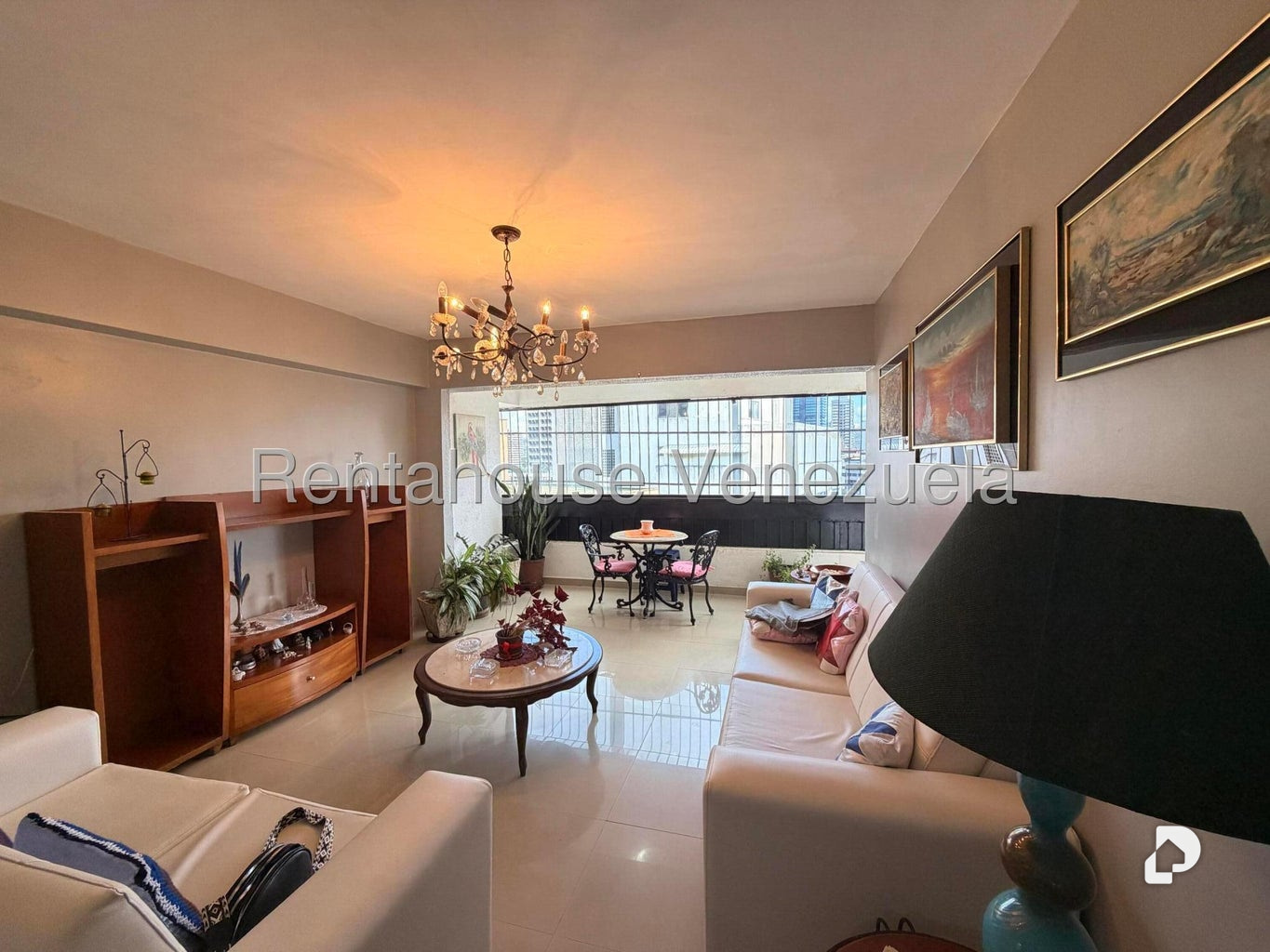Apartamento en San Bernardino, Caracas – 12
