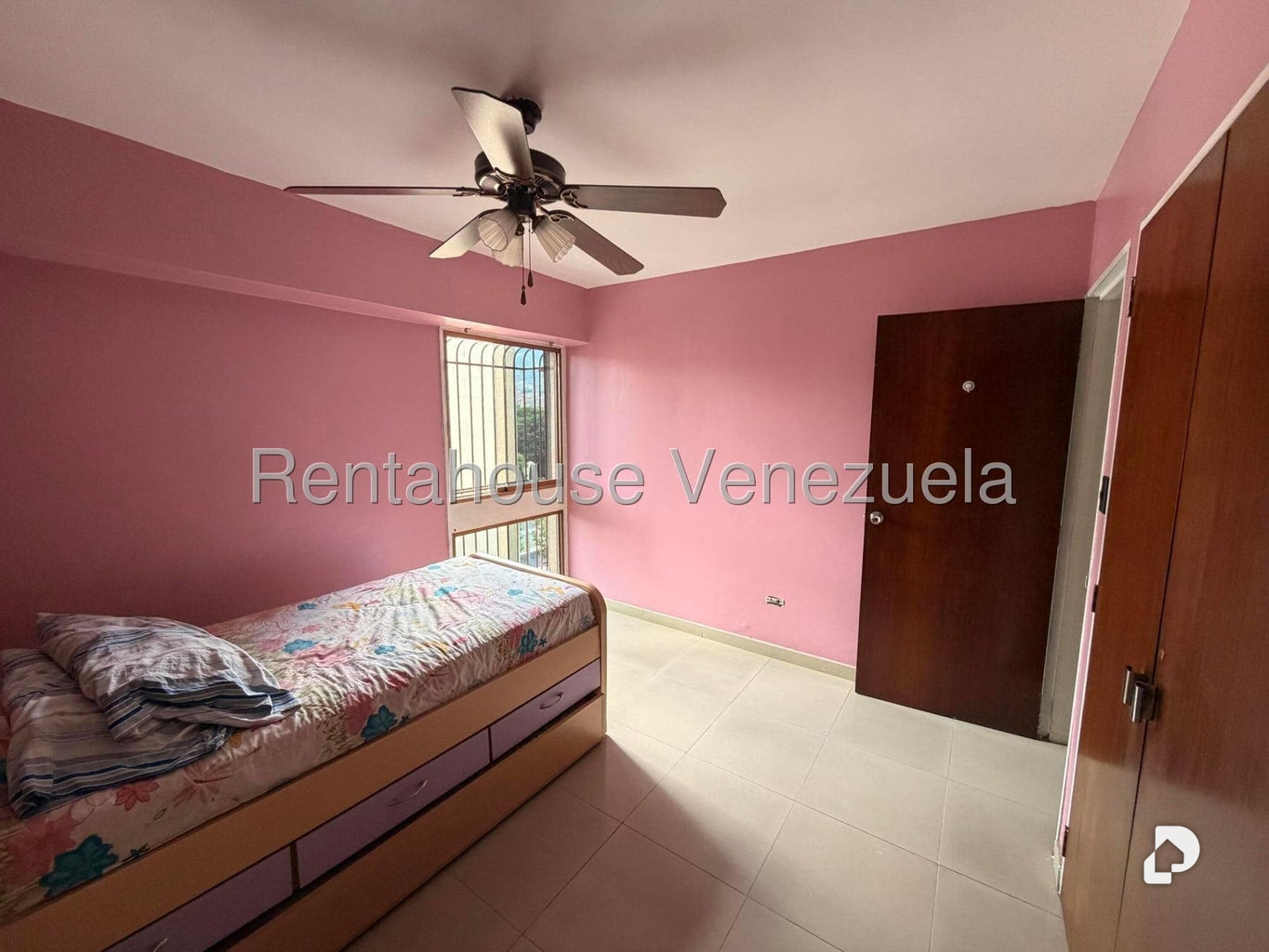 Apartamento en San Bernardino, Caracas – 29