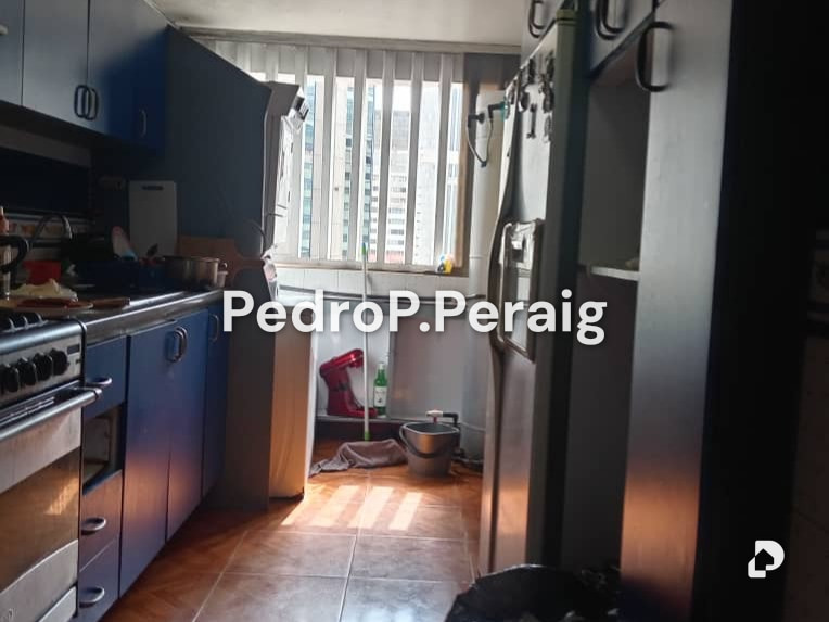 Apartamento en Parque Central, Caracas – 13