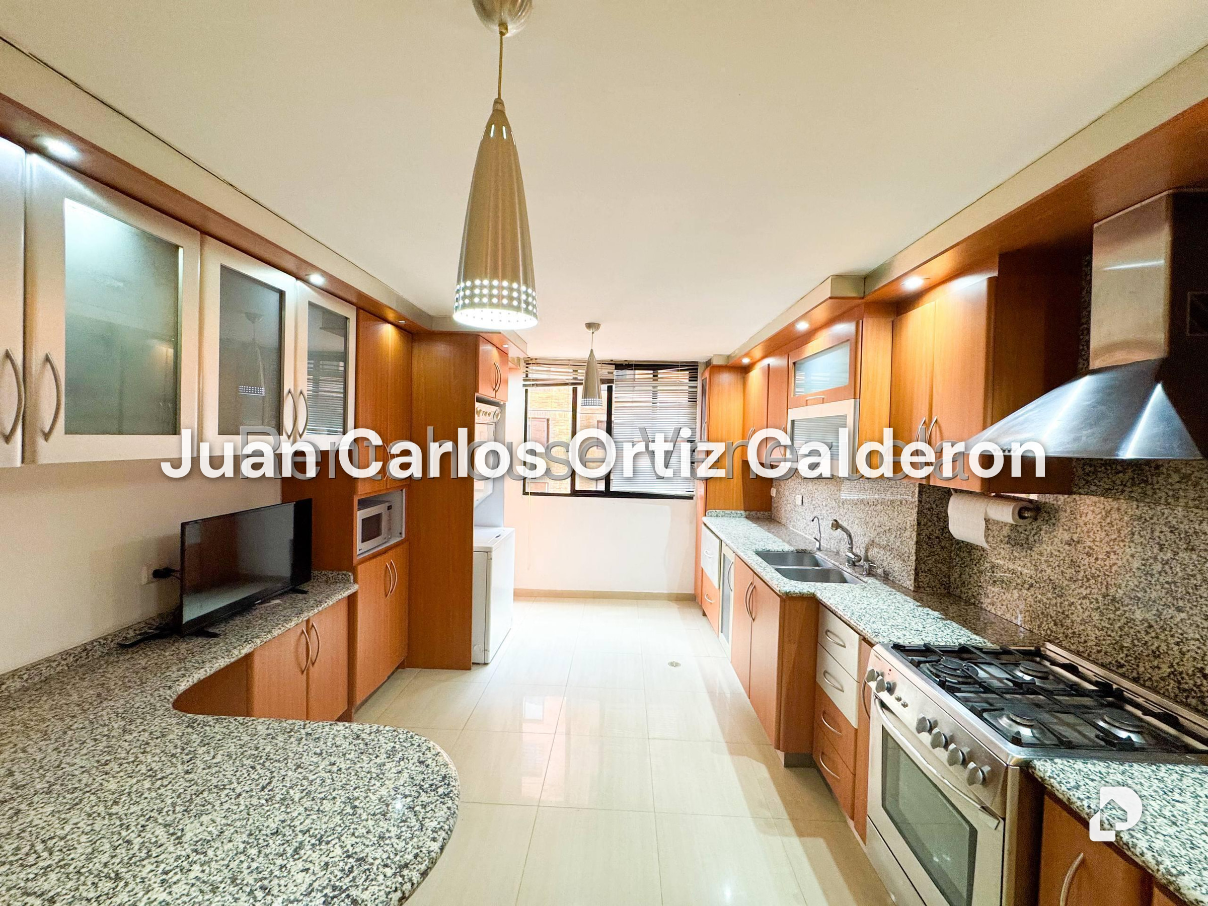 Apartamento en Colinas de La Tahona, Caracas – 13