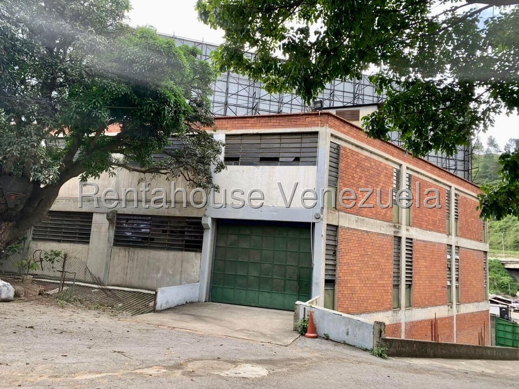 Galpón en El Valle, Caracas - 1
