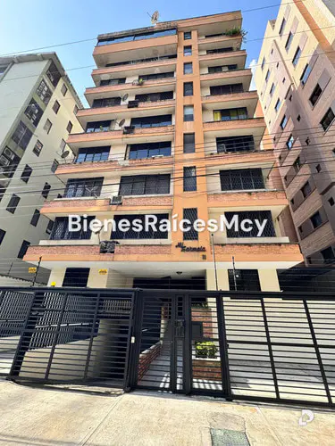 Apartamento en San Isidro, Maracay – 1