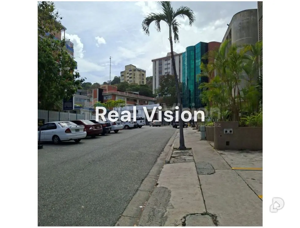 Local comercial en La Urbina, Caracas – 19