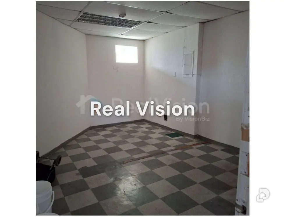 Local comercial en La Urbina, Caracas – 14