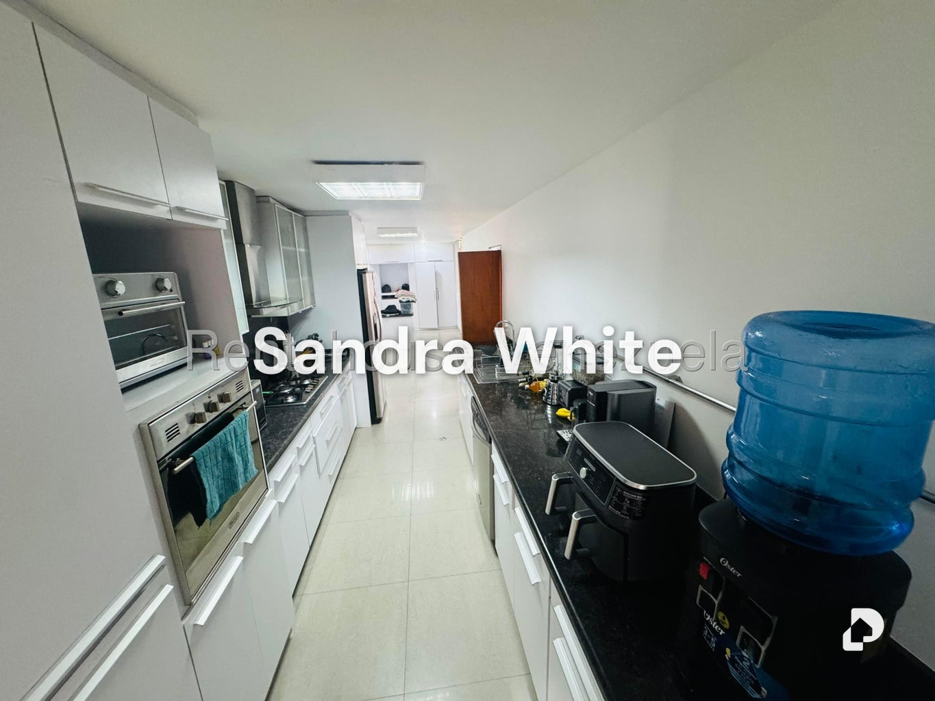 Casa en Santa Fe Norte. 27-5617, Caracas – 7