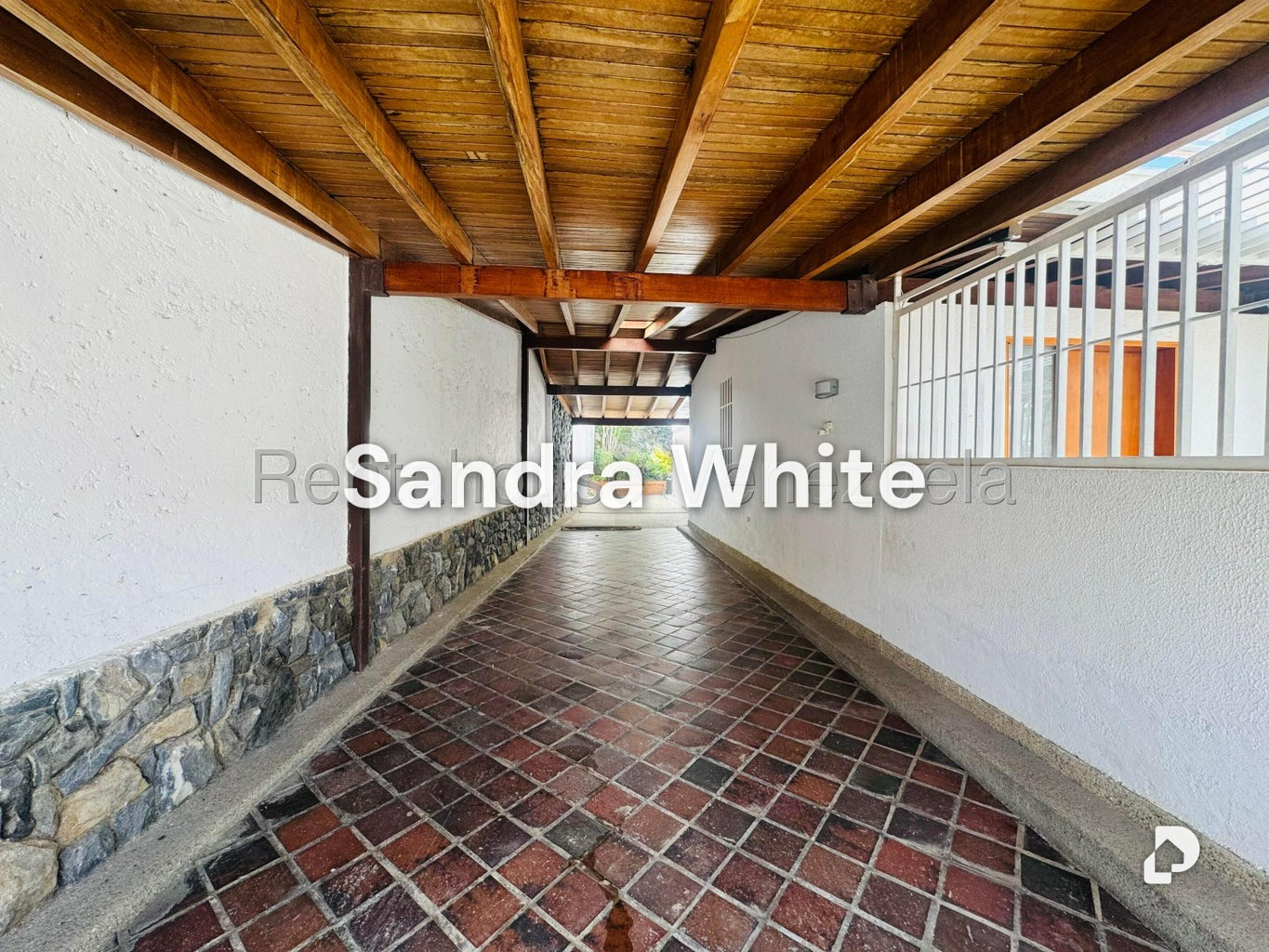 Casa en Santa Fe Norte. 27-5617, Caracas – 10