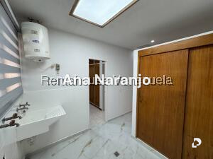 House in Prados del Este, Caracas – 25