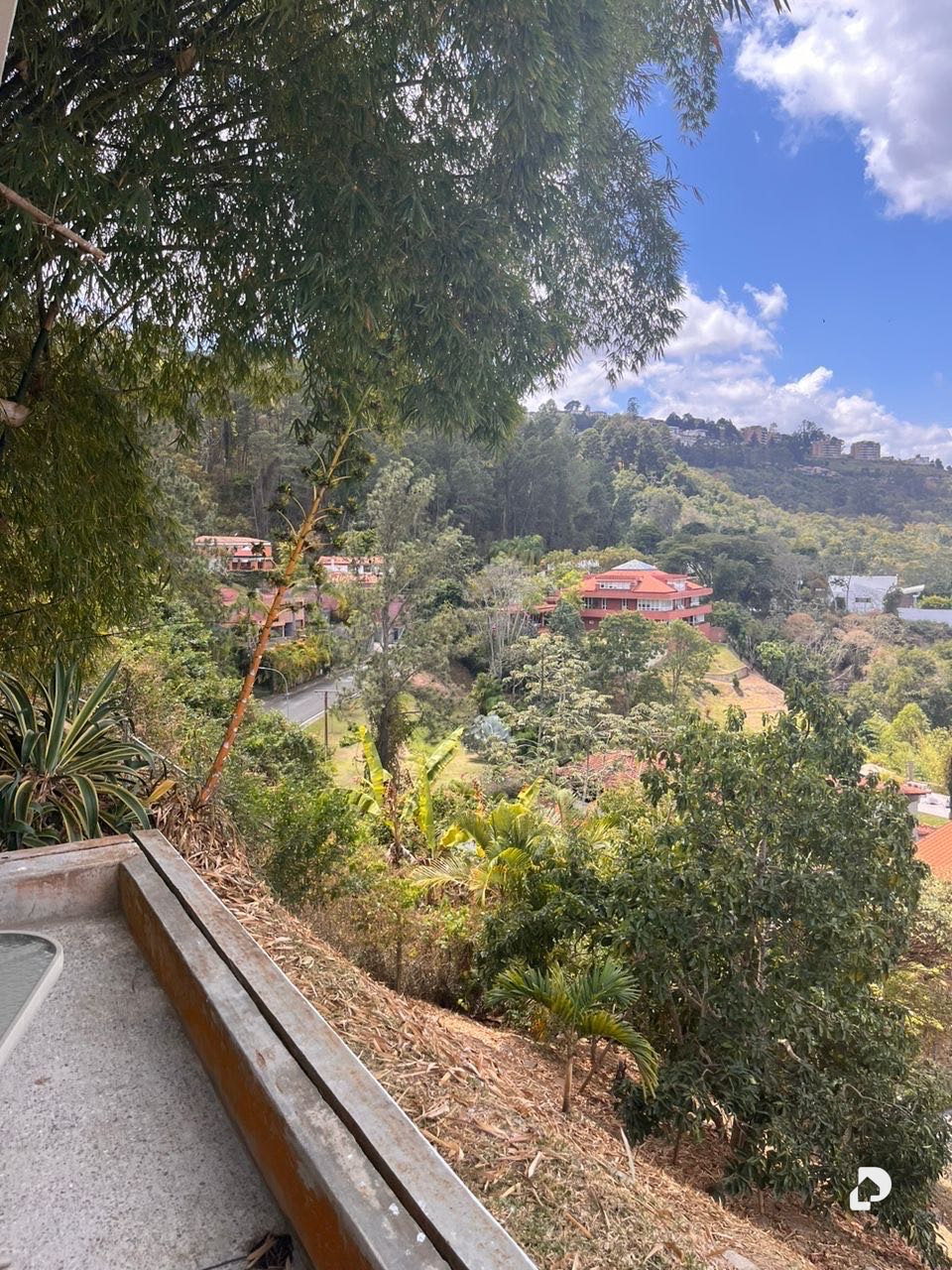 Terreno en Alto Hatillo, Caracas – 9