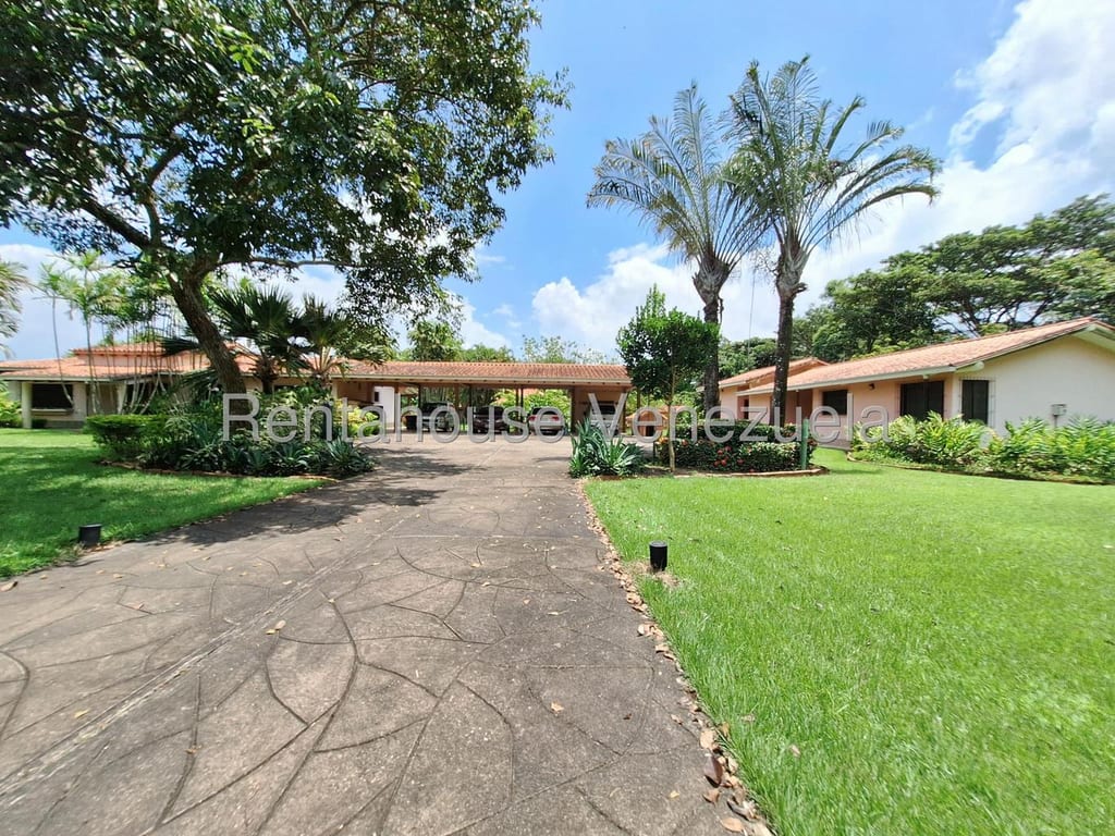 House in Libertador - 1