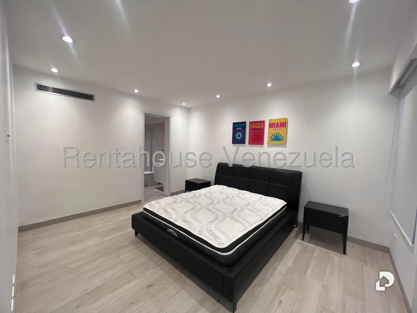 Apartment in Campo Alegre, Caracas – 10