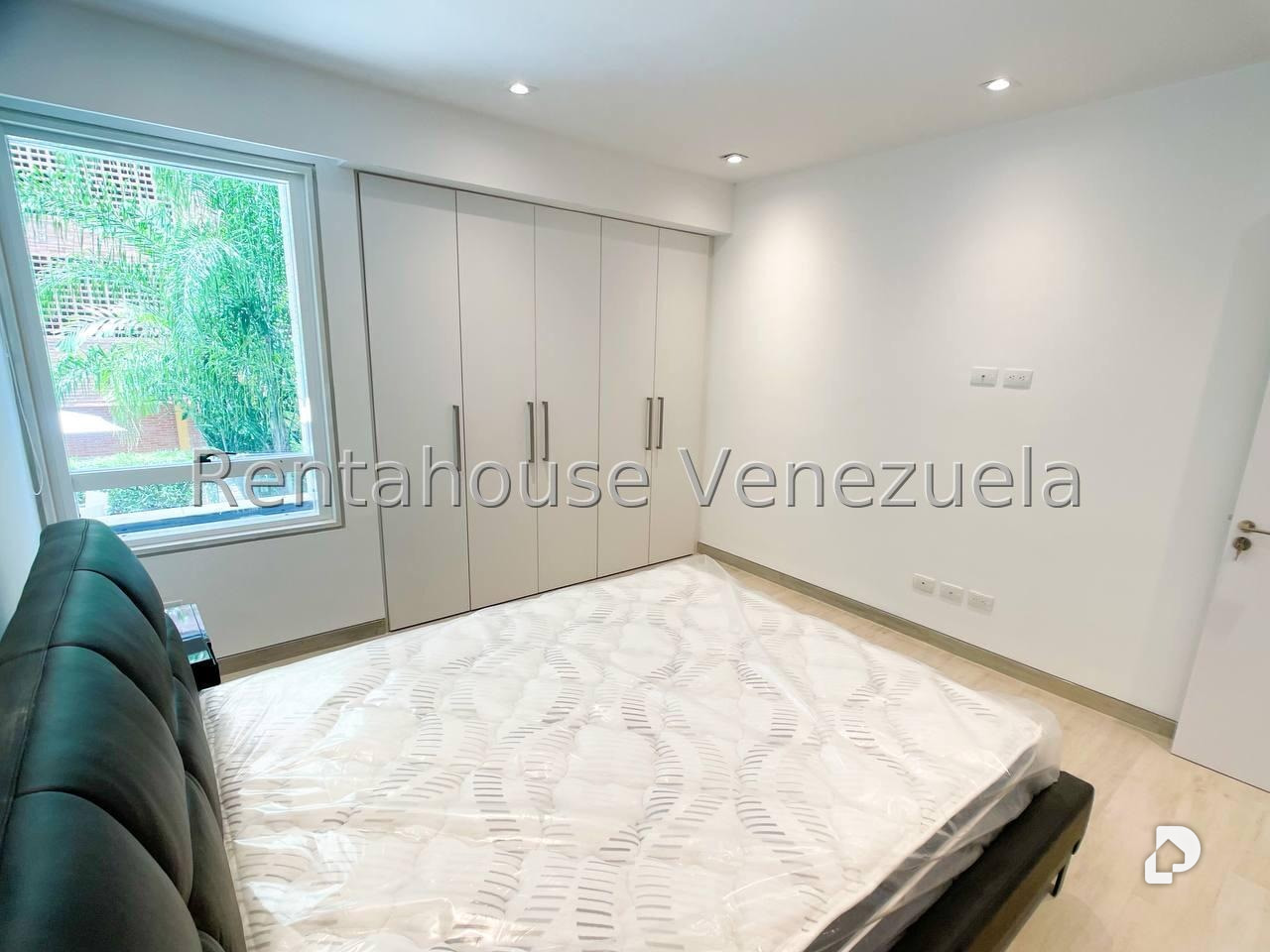 Apartment in Campo Alegre, Caracas – 11