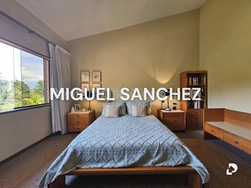 Casa en La Boyera, Caracas – 24