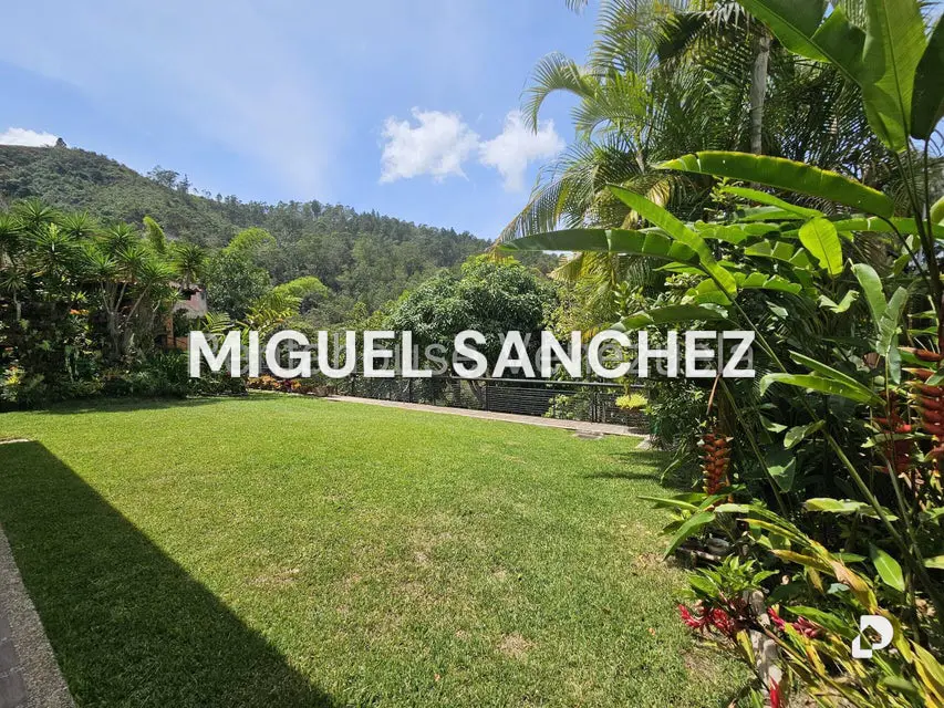 Casa en La Boyera, Caracas – 27