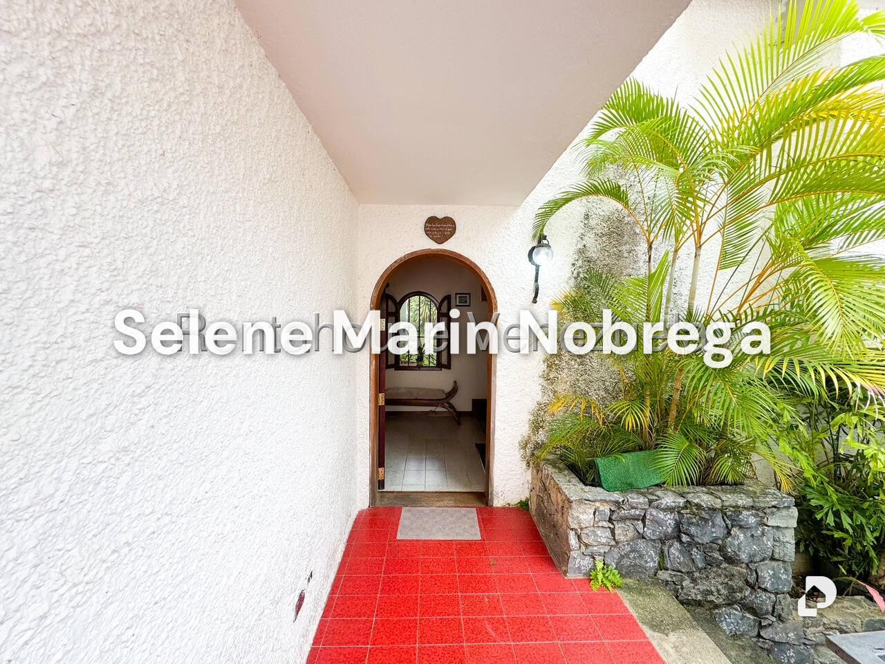 Casa en Cerro Verde, Caracas – 16