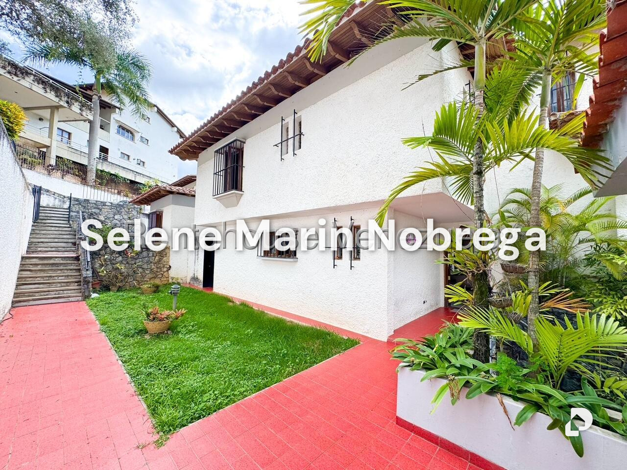 Casa en Cerro Verde, Caracas – 15
