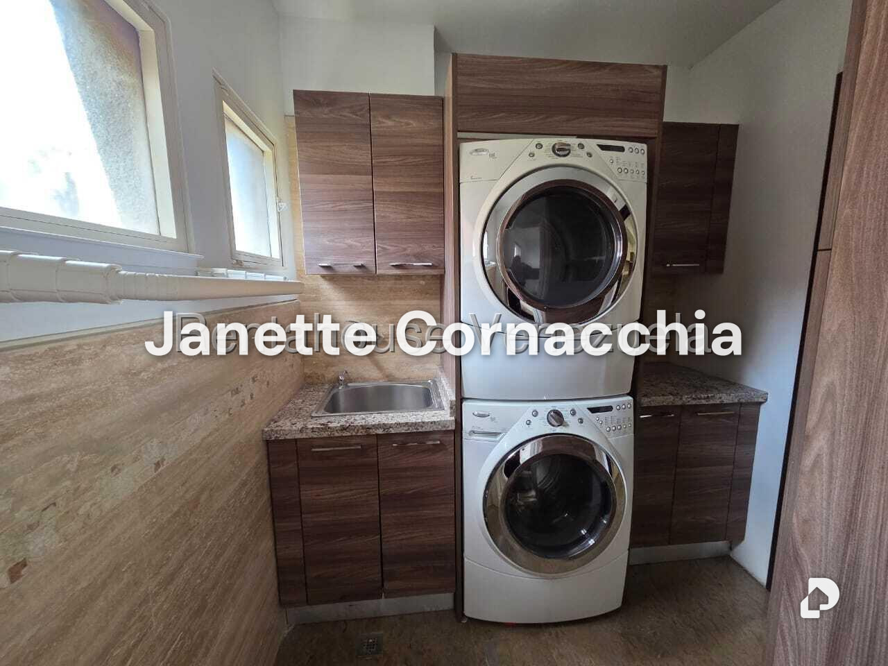 Apartment in Campo Alegre, Caracas – 24