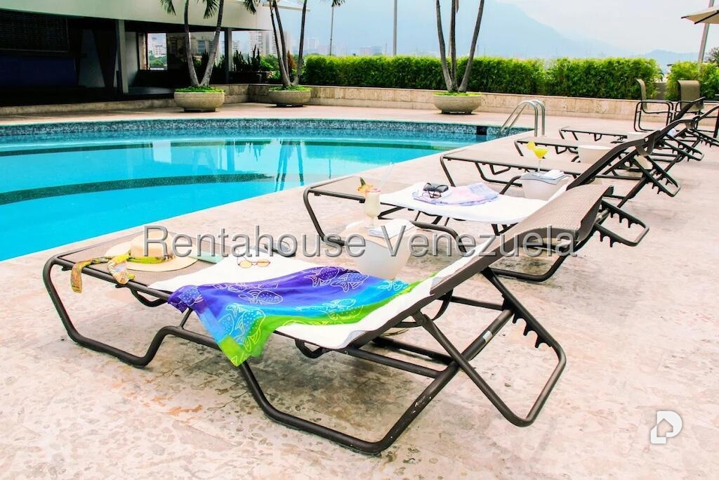 Apartamento en Chuao, Caracas – 18