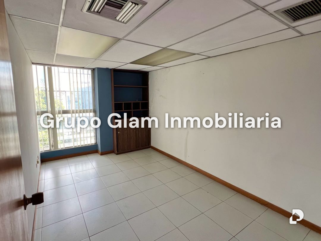 Oficina en Los Ruices, Caracas – 12