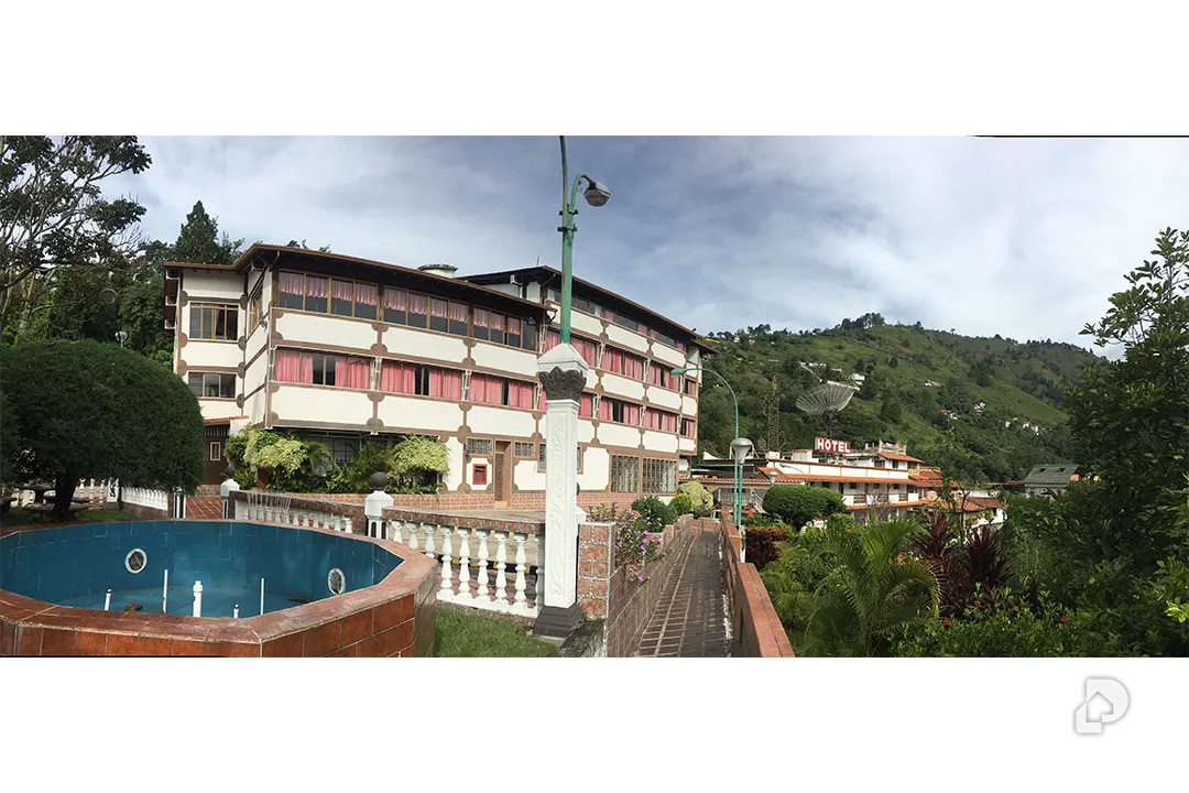 Building in Los Curos, Osuna Rodríguez – 44