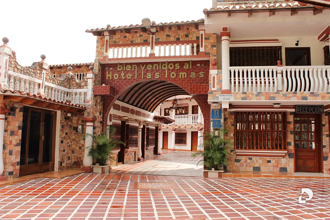 Building in Los Curos, Osuna Rodríguez – 13