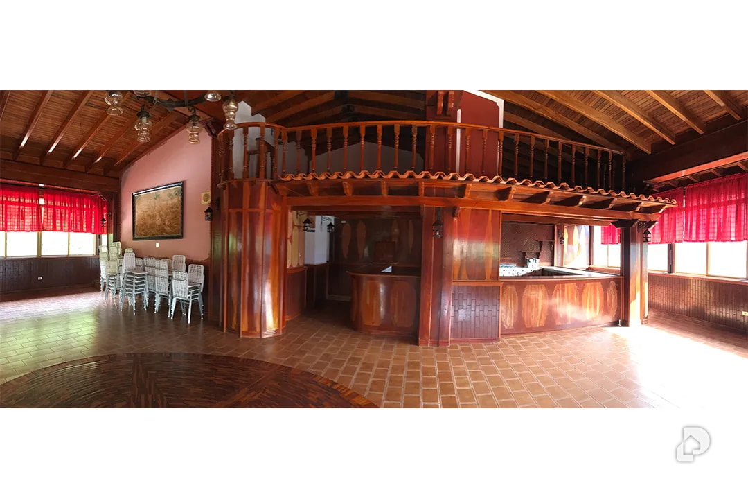 Building in Los Curos, Osuna Rodríguez – 58
