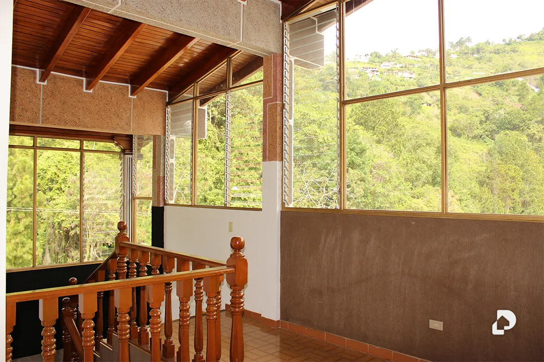 Building in Los Curos, Osuna Rodríguez – 69