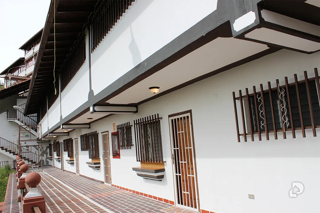 Building in Los Curos, Osuna Rodríguez – 71
