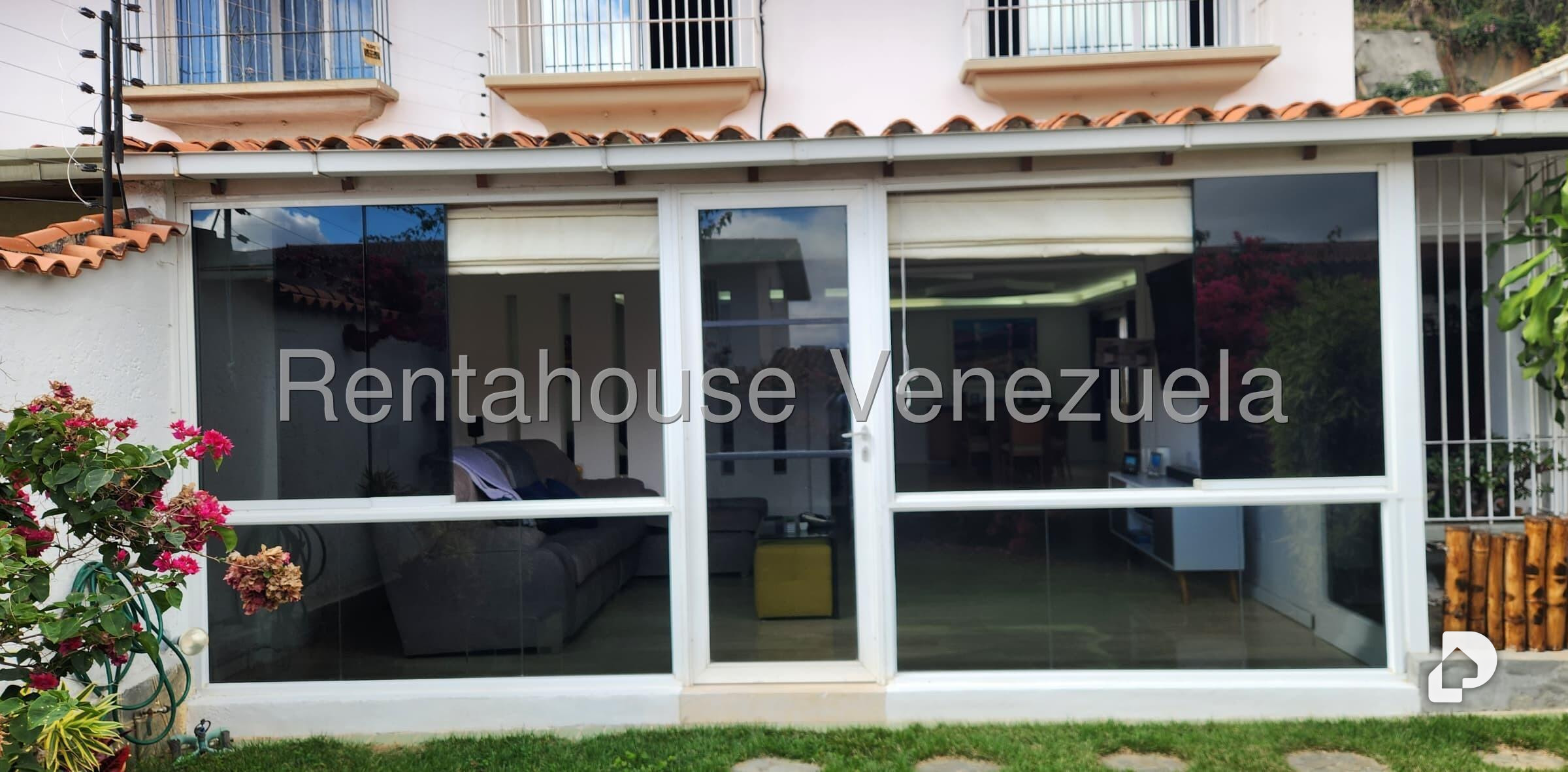 Casa en Alto Prado, Caracas – 33