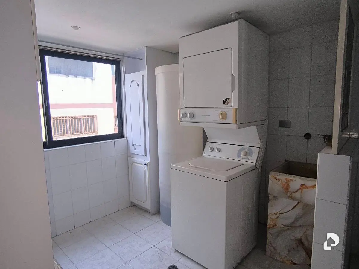 Apartamento en Parroquia Urbana San José, Valencia – 4