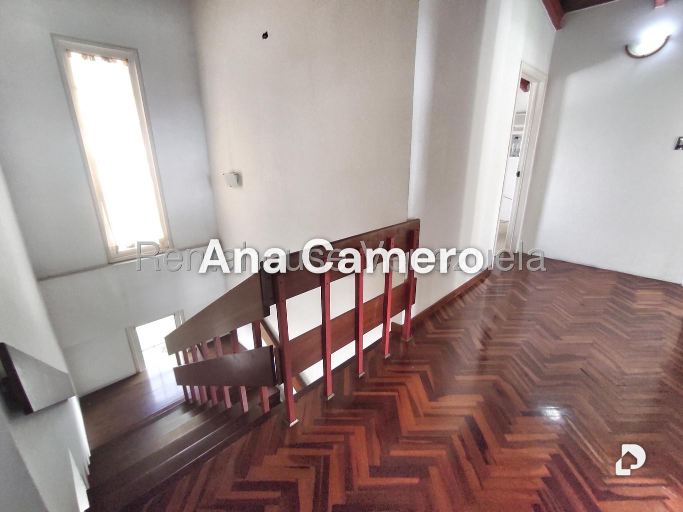 Casa en Santa Paula, Caracas – 22
