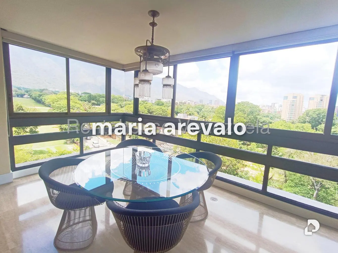 Apartamento en Country Club, Caracas – 3