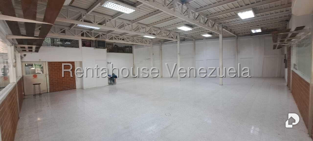 Local comercial en Turumo, Caracas – 14