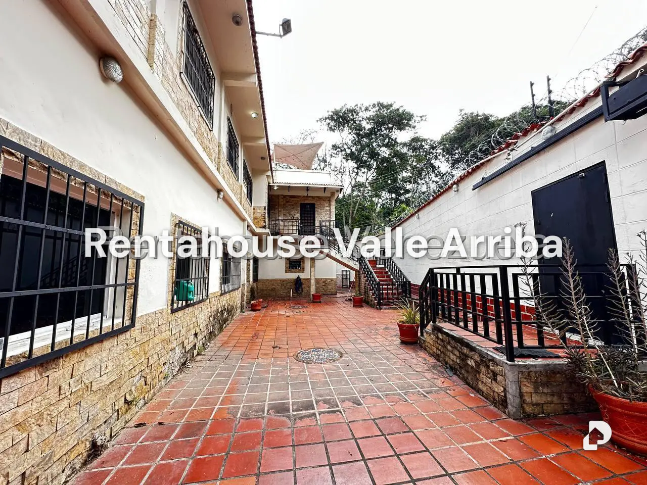 Casa en Parque Caiza, Caracas – 12