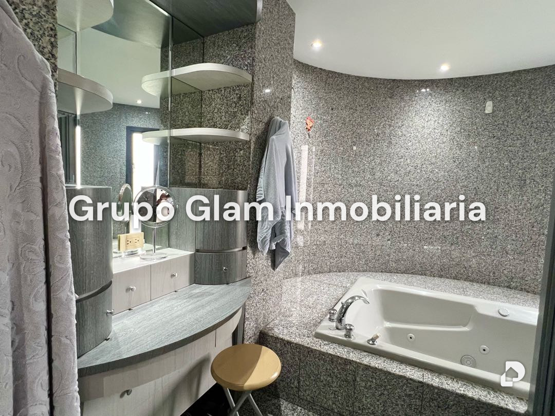 Apartamento en Los Chorros, Caracas – 26