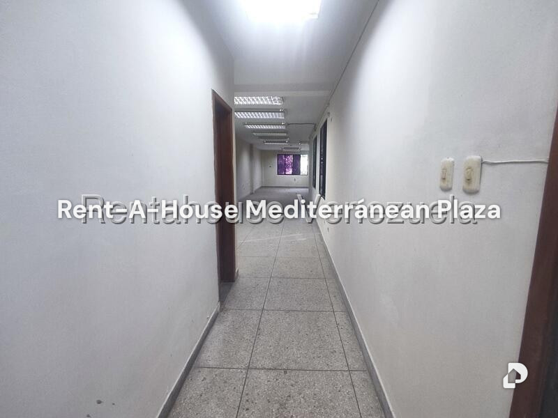 Office in Zona Colonial, Puerto Cabello – 6