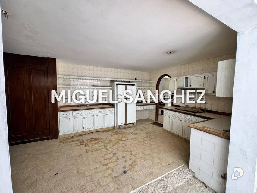 Casa en Santa Paula, Caracas – 9