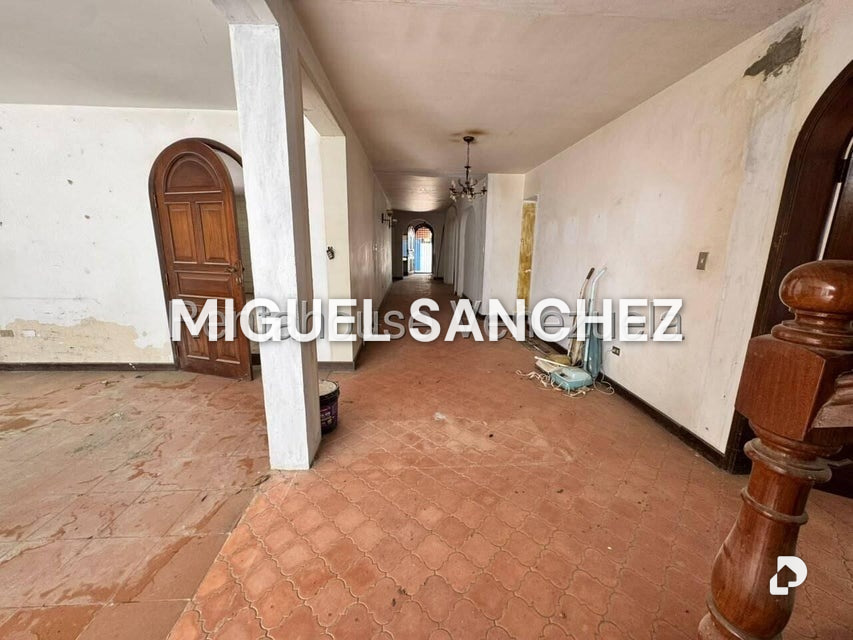 Casa en Santa Paula, Caracas – 11