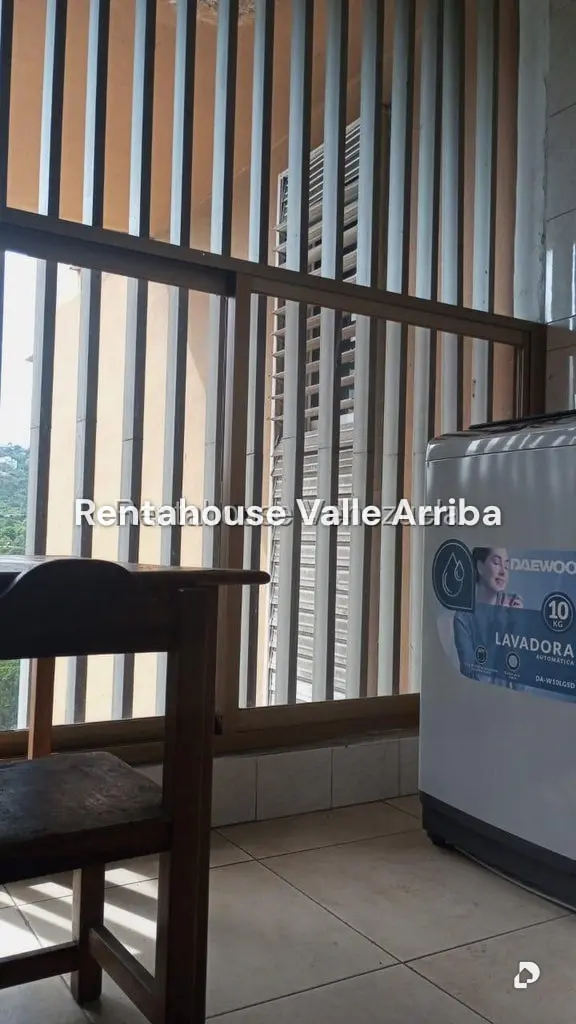 Apartamento en Santa Rosa de Lima, Caracas – 27