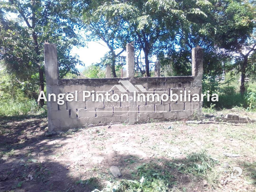 Terreno en Vía Principal, Machiques – 2