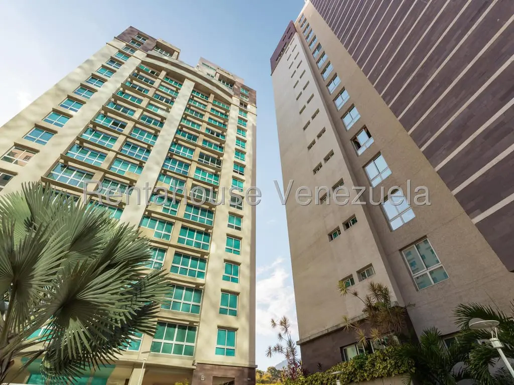 Apartment in Campo Alegre, Caracas - 1