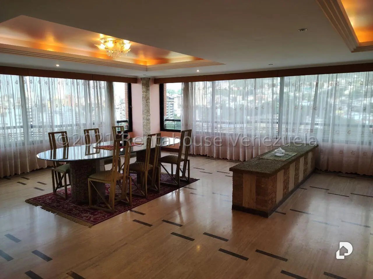 Apartamento en La Florida, Caracas – 18