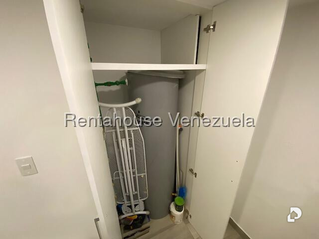 Apartamento en Los Naranjos Humboldt, Caracas – 11