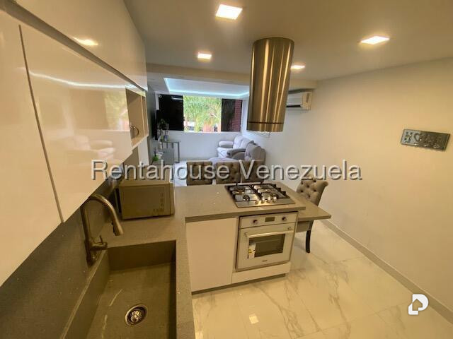 Apartamento en Los Naranjos Humboldt, Caracas – 7