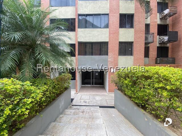 Apartamento en Los Naranjos Humboldt, Caracas – 2