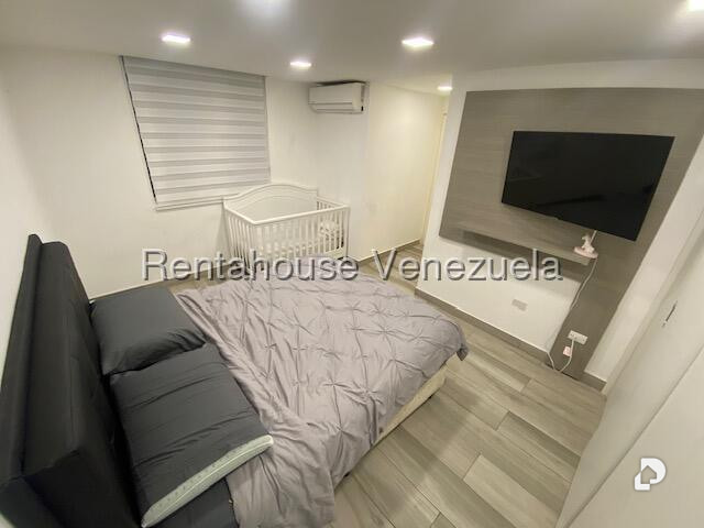 Apartamento en Los Naranjos Humboldt, Caracas – 16