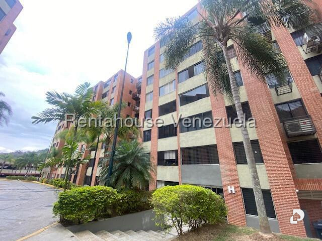 Apartamento en Los Naranjos Humboldt, Caracas – 1
