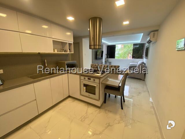 Apartamento en Los Naranjos Humboldt, Caracas – 5