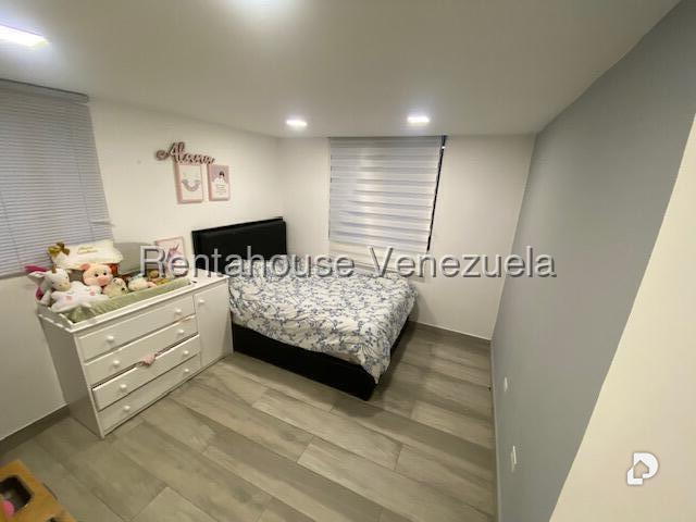 Apartamento en Los Naranjos Humboldt, Caracas – 10