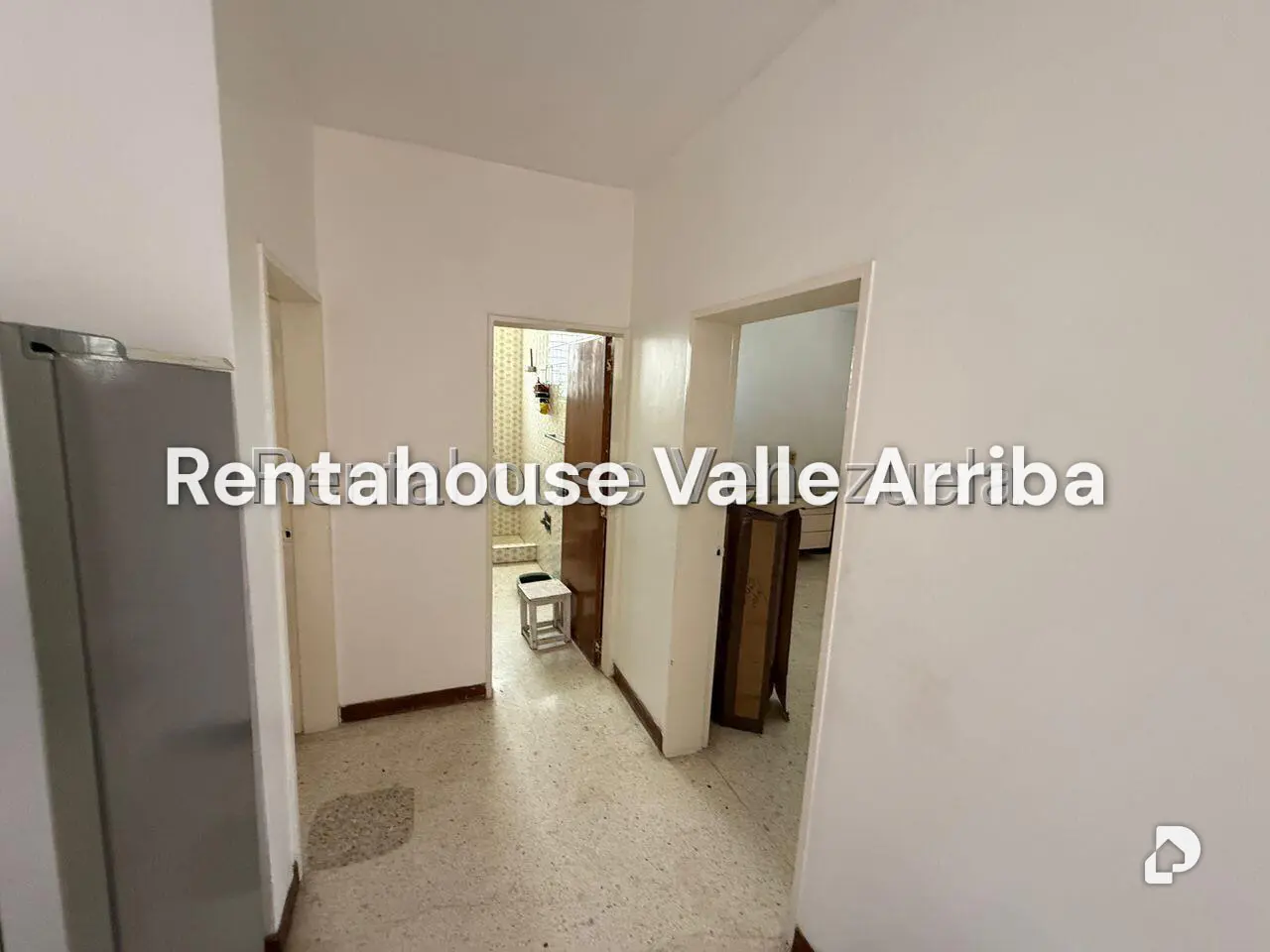 Casa en Cumbres de Curumo, Caracas – 8