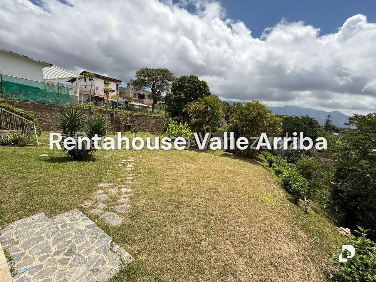 Casa en Cumbres de Curumo, Caracas – 20